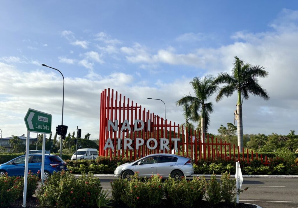 サウスシークルーズの予約方法！クレカ手数料とホテル送迎の注意点【フィジー旅行】のアイキャッチ画像